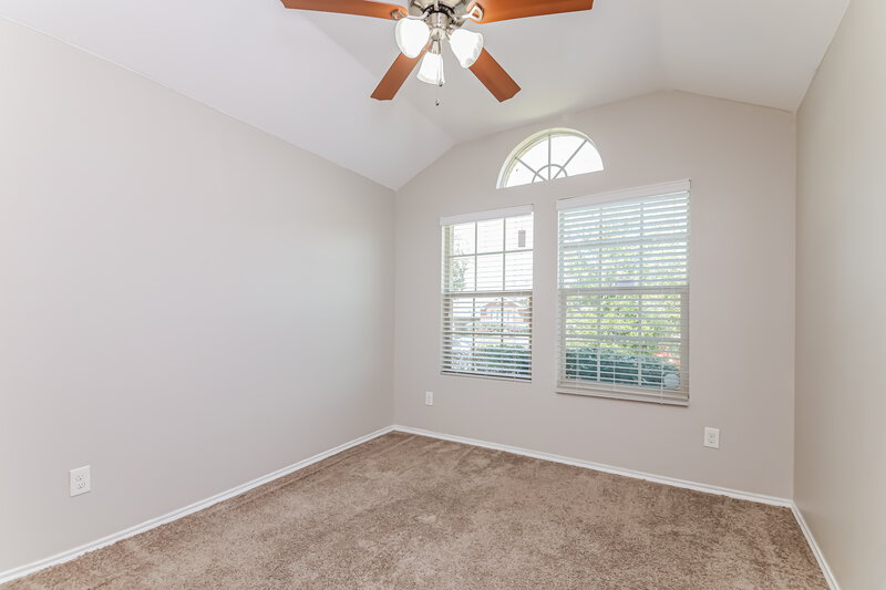 2,400/Mo, 14108 Pioneer Bluffs Road Balch Springs, TX 75181 Bedroom View