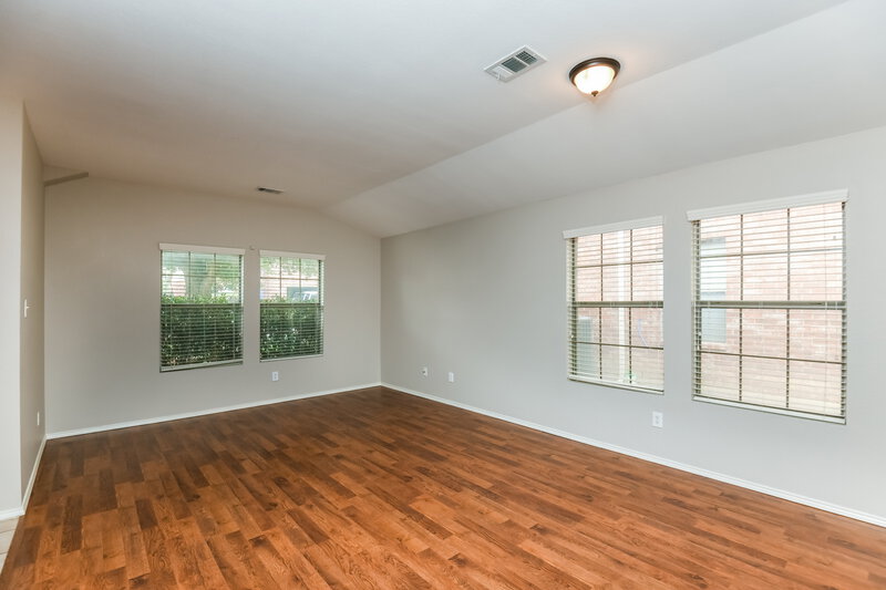 1,905/Mo, 9828 Willowick Avenue Fort Worth, TX 76108 Family Room View