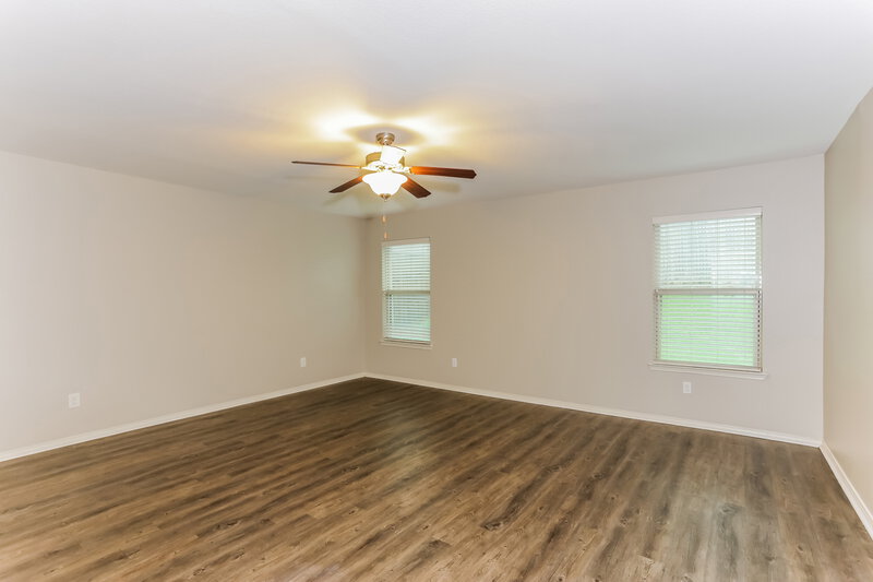 2,370/Mo, 508 Runyan Street Cedar Hill, TX 75104 Main Bedroom View