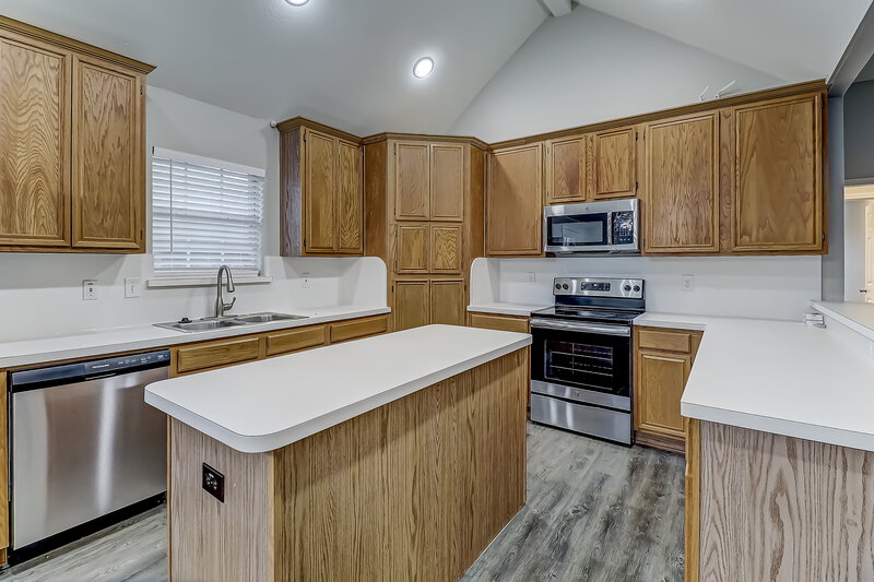 2,550/Mo, 728 Regalwood Dr Desoto, TX 75115 Kitchen View