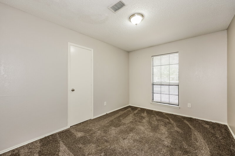 2,395/Mo, 2101 Garner Cir Rowlett, TX 75088 Bedroom View 2