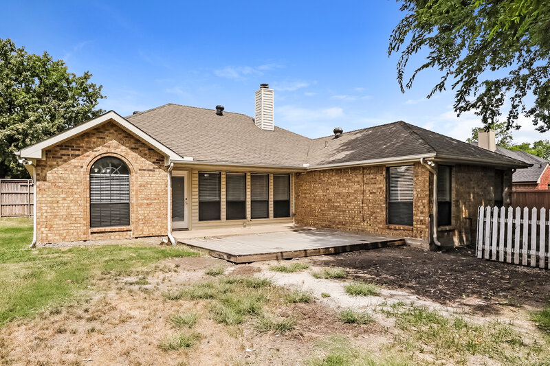 2,395/Mo, 2101 Garner Cir Rowlett, TX 75088 Rear View