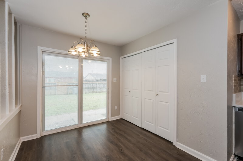 1,925/Mo, 9326 Sophora Dr Dallas, TX 75249 Dining Room View