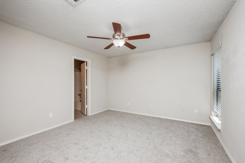 1,930/Mo, 914 S Ballard Ave Wylie, TX 75098 Main Bedroom View