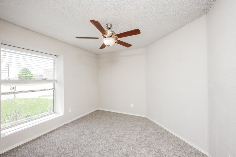 1,930/Mo, 914 S Ballard Ave Wylie, TX 75098 Bedroom View