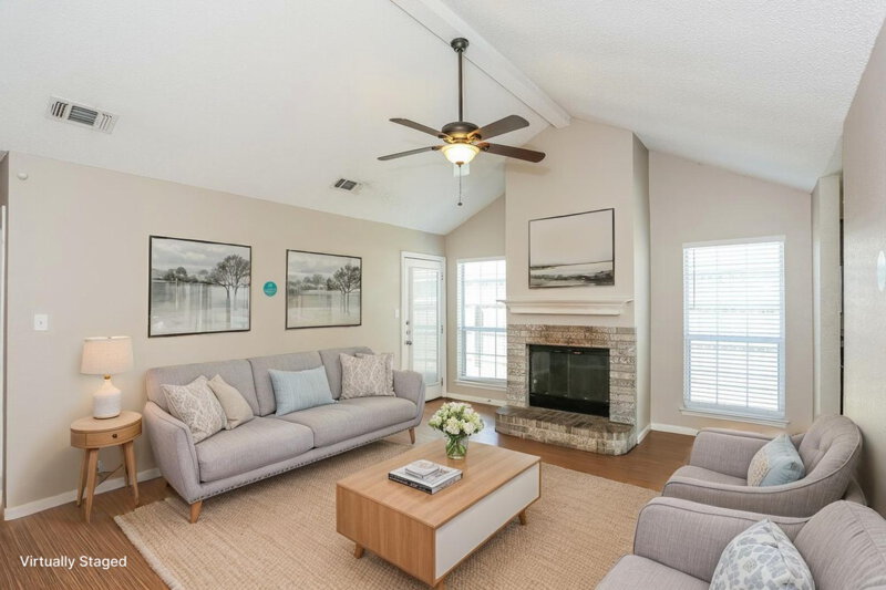 2,215/Mo, 6406 Brookglen Dr Arlington, TX 76018 Misc View