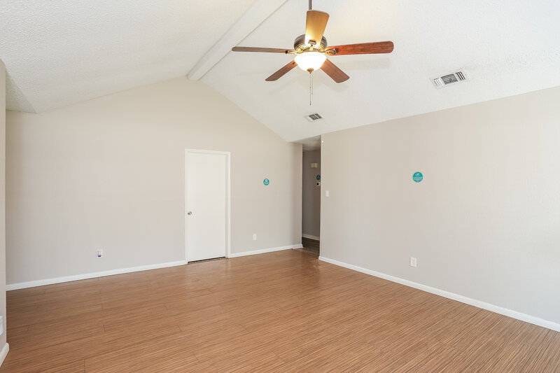 2,120/Mo, 6406 Brookglen Dr Arlington, TX 76018 Bedroom View