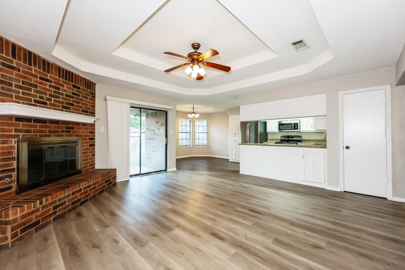 1,755/Mo, 1404 Copper Ridge St Denton, TX 76209 Living Room View