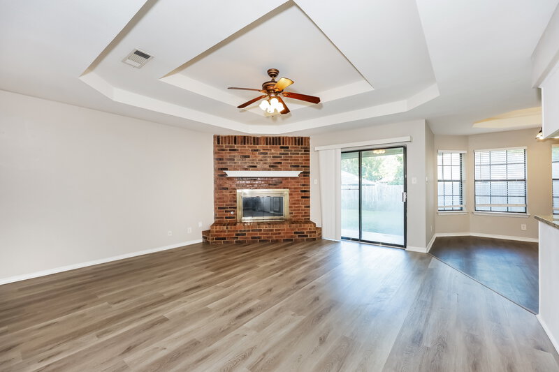 1,755/Mo, 1404 Copper Ridge St Denton, TX 76209 Living Room View 2
