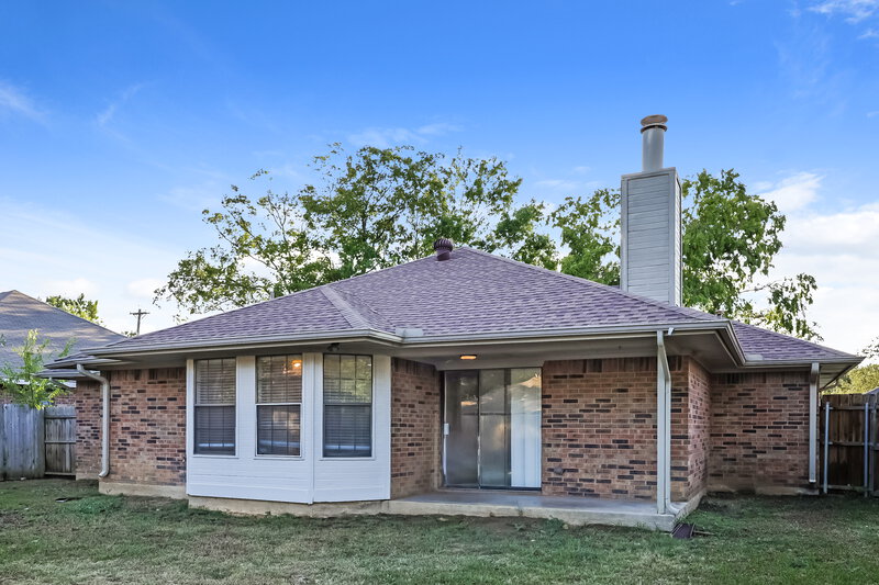 1,755/Mo, 1404 Copper Ridge St Denton, TX 76209 Rear View