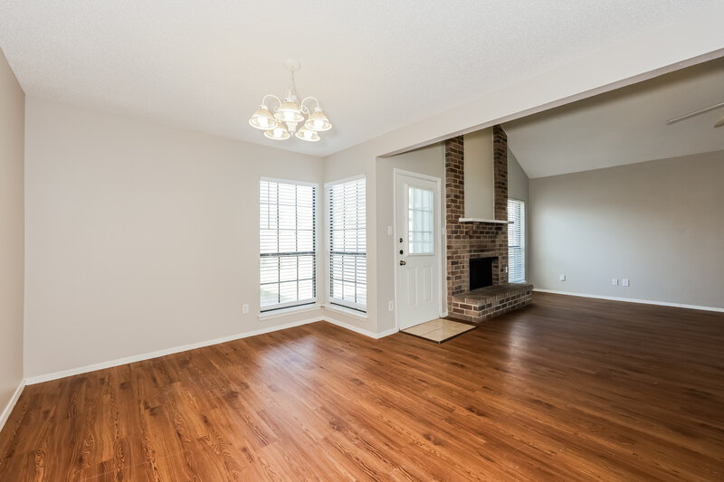 2,130/Mo, 423 Barton Dr Mesquite, TX 75149 Dining Room View