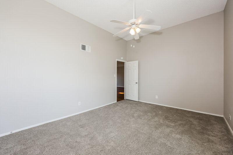 2,130/Mo, 423 Barton Dr Mesquite, TX 75149 Main Bedroom View 2