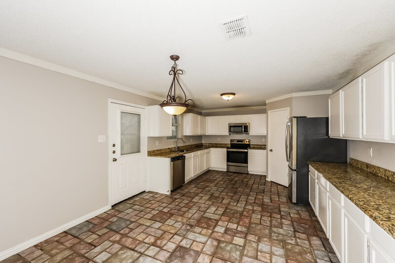2,950/Mo, 3904 Foxhound Ln Fort Worth, TX 76123 Kitchen View