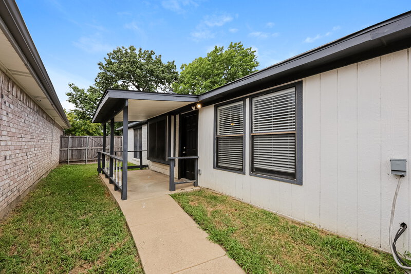2,170/Mo, 522 Chancellorsville Drive Mesquite, TX 75149 Rear View