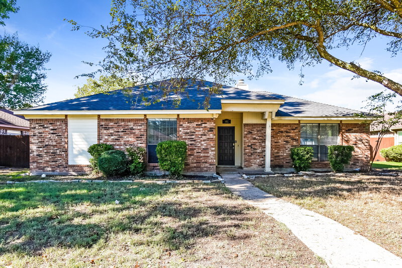 2,185/Mo, 4017 Dorchester Drive Rowlett, TX 75088 External View