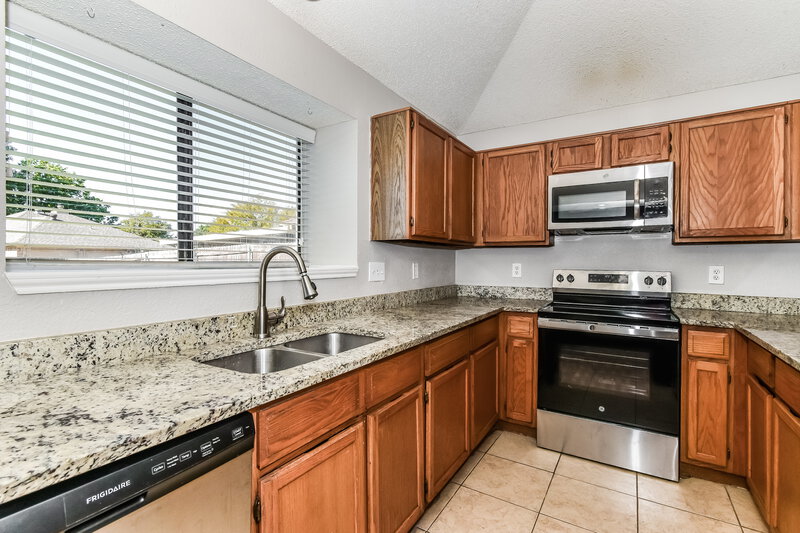 2,185/Mo, 4017 Dorchester Drive Rowlett, TX 75088 Kitchen View 2