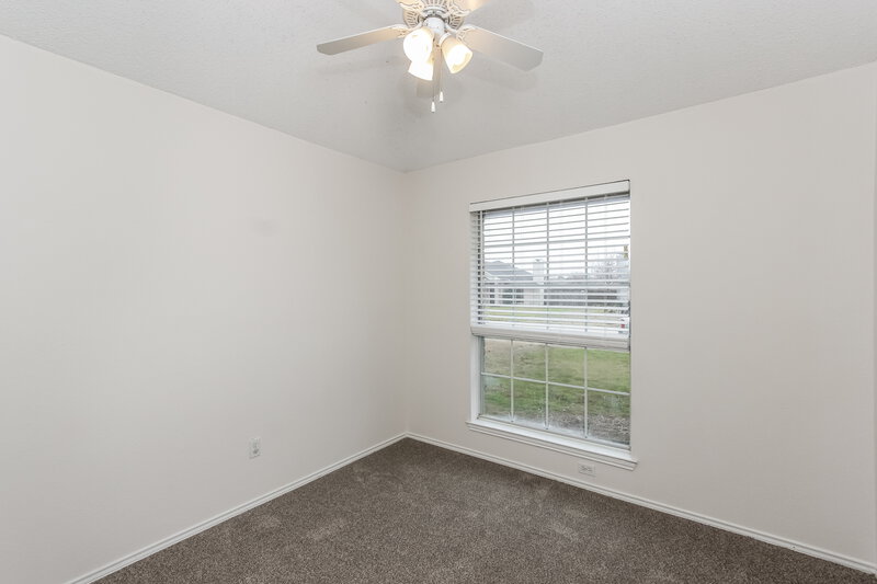 2,260/Mo, 1317 Rosewood Ln Lancaster, TX 75146 Bedroom View 2