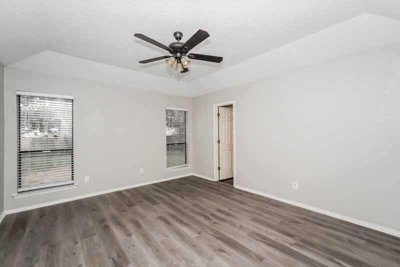 1,895/Mo, 709 Daniels Dr Crowley, TX 76036 Main Bedroom View
