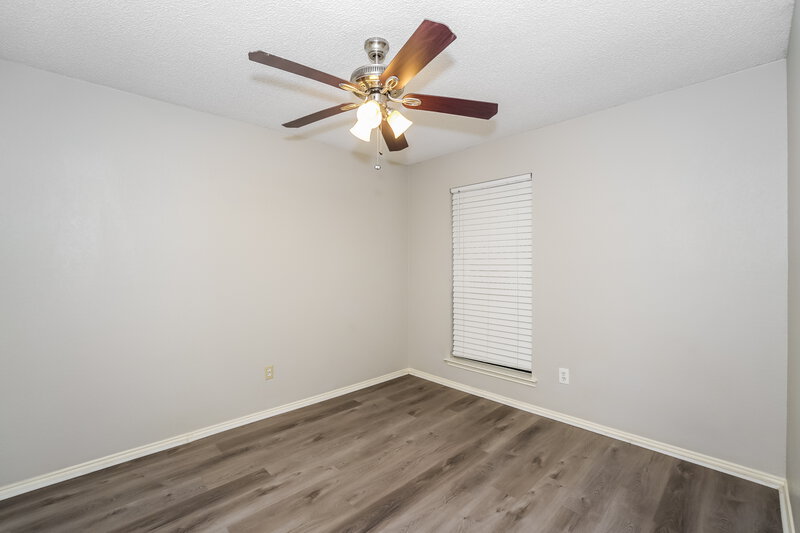 1,895/Mo, 709 Daniels Dr Crowley, TX 76036 Bedroom View 2