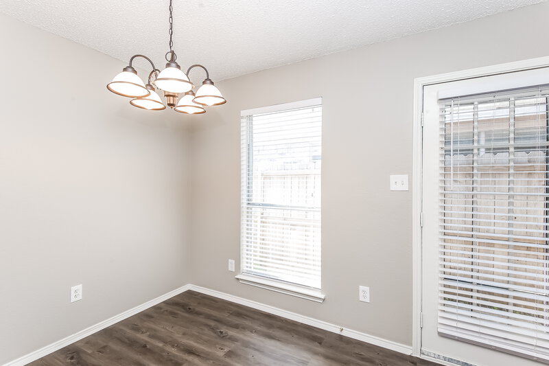 2,030/Mo, 7029 Avington Way Fort Worth, TX 76133 Dining Room View
