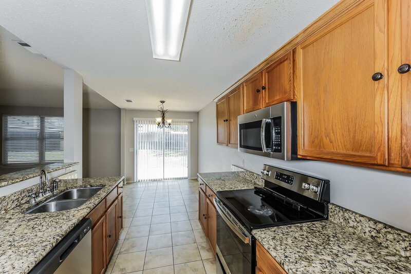 2,170/Mo, 1800 Citadel Dr Glenn Heights, TX 75154 Kitchen View
