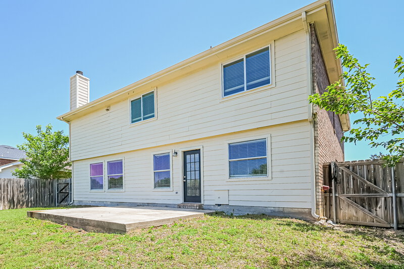 2,415/Mo, 305 Windy Hill Lane Fort Worth, TX 76108 Rear View