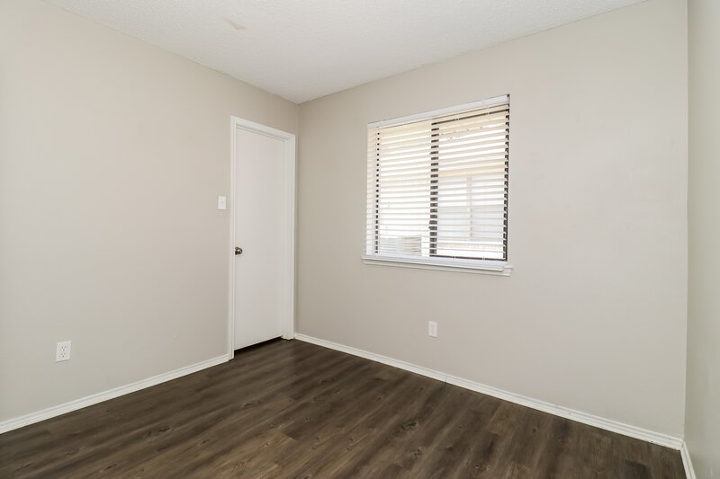 1,700/Mo, 3412 Misty Valley Dr Fort Worth, TX 76123 Bedroom View 2