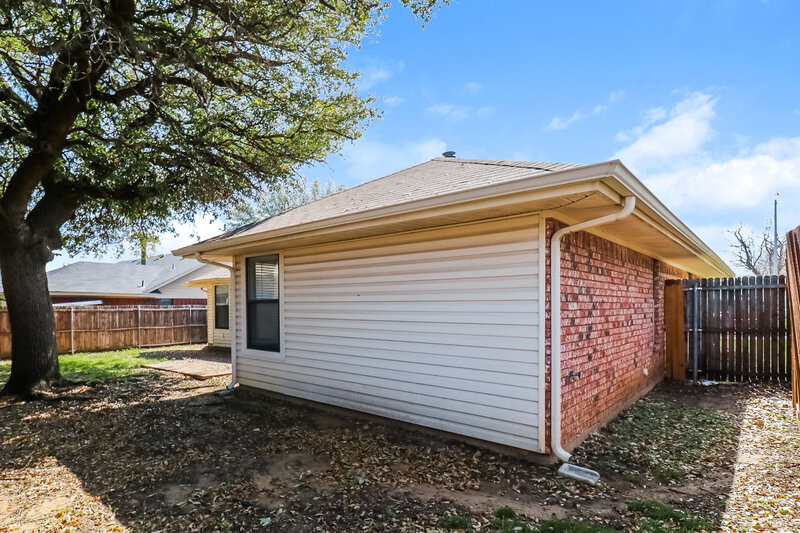 1,700/Mo, 3412 Misty Valley Dr Fort Worth, TX 76123 Rear View 2
