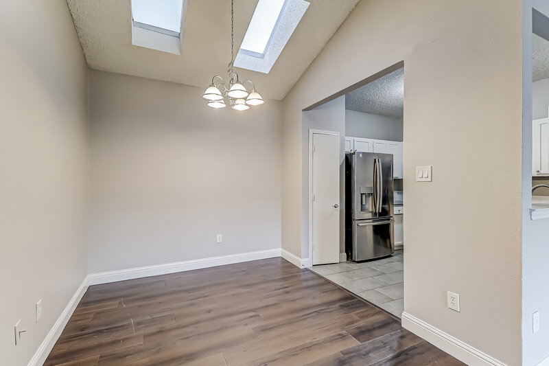 2,070/Mo, 1162 Hemlock Dr Desoto, TX 75115 Dining Room View
