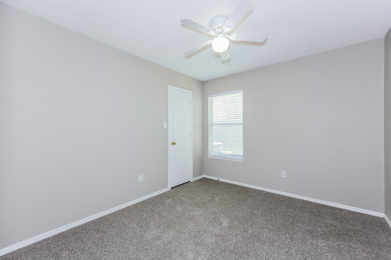 1,945/Mo, 10501 Shadywood Fort Worth, TX 76140 Bedroom View 2