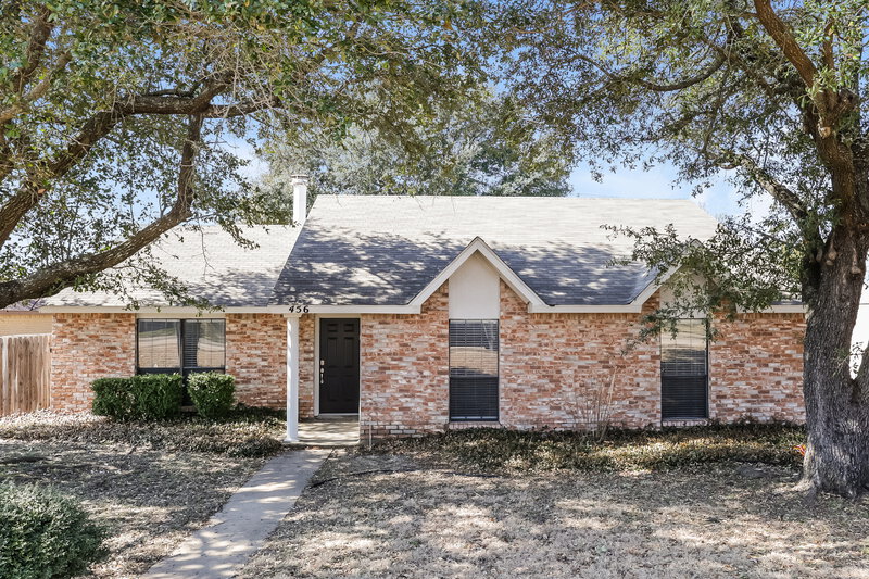 2,070/Mo, 456 Matterhorn St Cedar Hill, TX 75104 External View