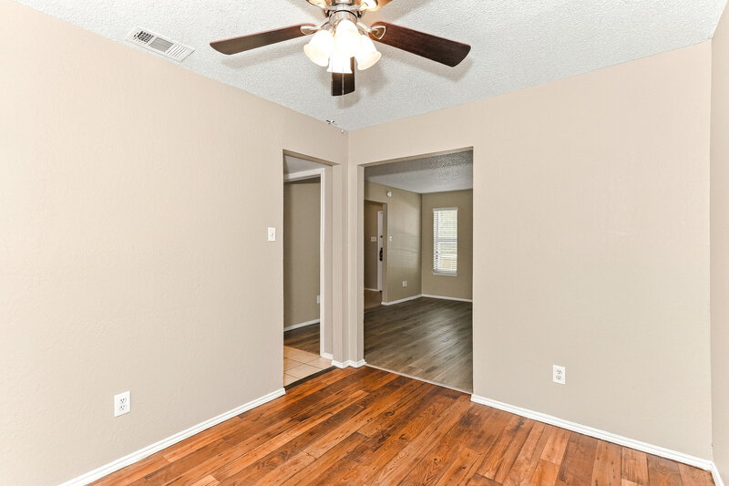 1,920/Mo, 1513 Longshadow Lane Mesquite, TX 75149 Dining Room View 2