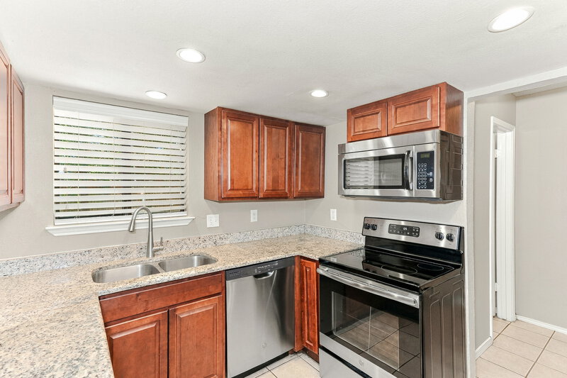 1,920/Mo, 1513 Longshadow Lane Mesquite, TX 75149 Kitchen View