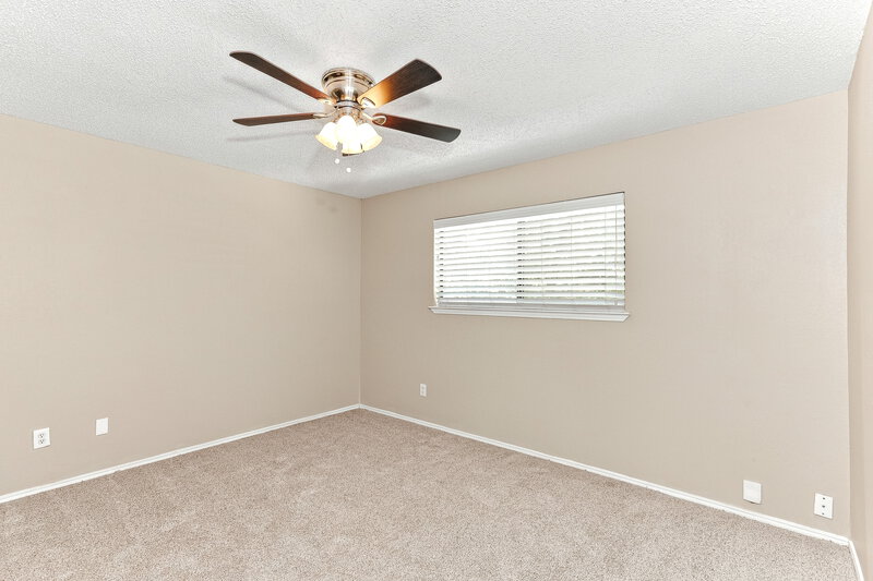 1,920/Mo, 1513 Longshadow Lane Mesquite, TX 75149 Primary Bedroom View