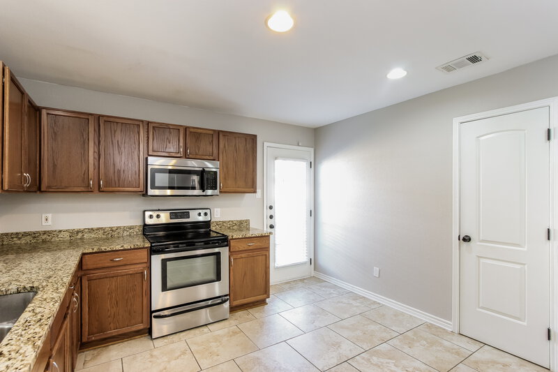 2,235/Mo, 1628 Emily Lane Seagoville, TX 75159 Kitchen View 2