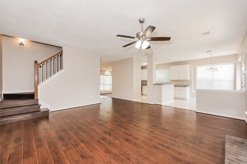 2,805/Mo, 425 Raintree Cir Desoto, TX 75115 Living Room View 2