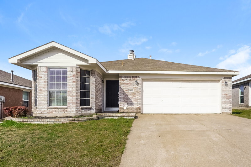 1,790/Mo, 2500 Ensenada Lane Fort Worth, TX 76108 External View