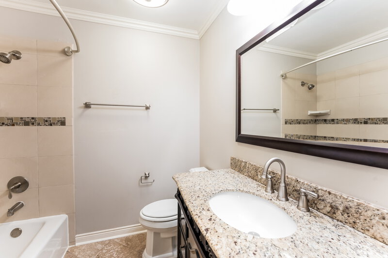 2,220/Mo, 432 Loma Alta Dr Mesquite, TX 75150 Bathroom View