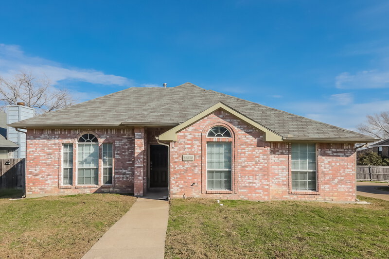 2,105/Mo, 12830 Park Hill Court Balch Springs, TX 75180 External View