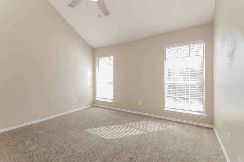 2,105/Mo, 12830 Park Hill Court Balch Springs, TX 75180 Main Bedroom View