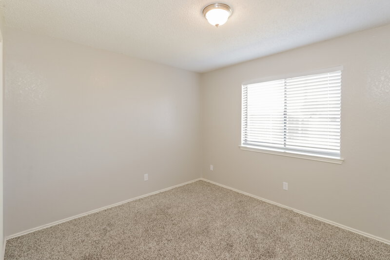 1,940/Mo, 801 Hartford Lane Lancaster, TX 75134 Bedroom View 2