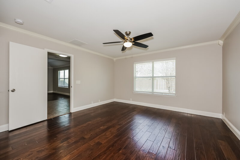 3,160/Mo, 711 River Run Dr Glenn Heights, TX 75154 Main Bedroom View 2