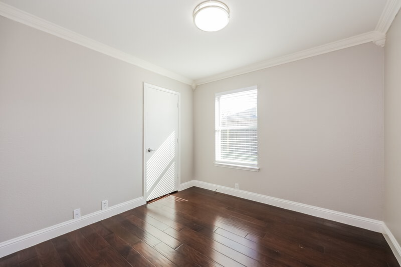 3,160/Mo, 711 River Run Dr Glenn Heights, TX 75154 Bedroom View 2