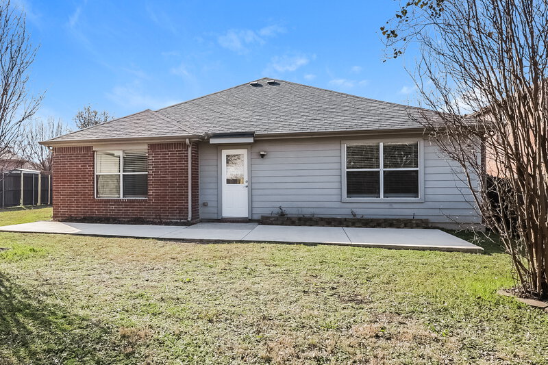 3,160/Mo, 711 River Run Dr Glenn Heights, TX 75154 Rear View