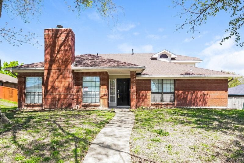 2,465/Mo, 944 Aspen Dr Desoto, TX 75115 External View