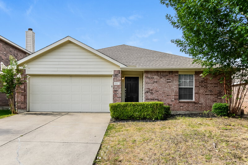 1,945/Mo, 1117 Augustin Dr Princeton, TX 75407 External View