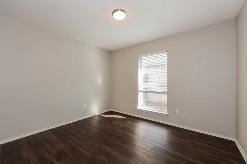 2,190/Mo, 935 Crestwood Dr Cedar Hill, TX 75104 Bedroom View 2