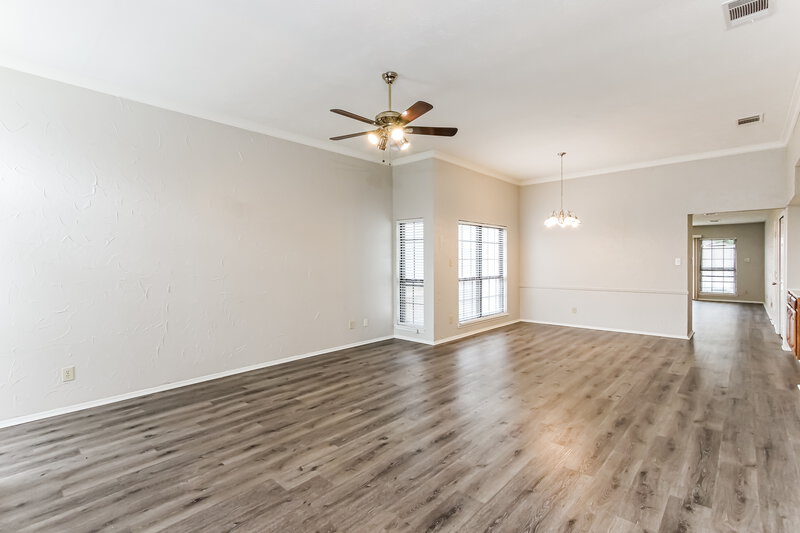 2,105/Mo, 1435 Colborne Dr Mesquite, TX 75149 Living Room View