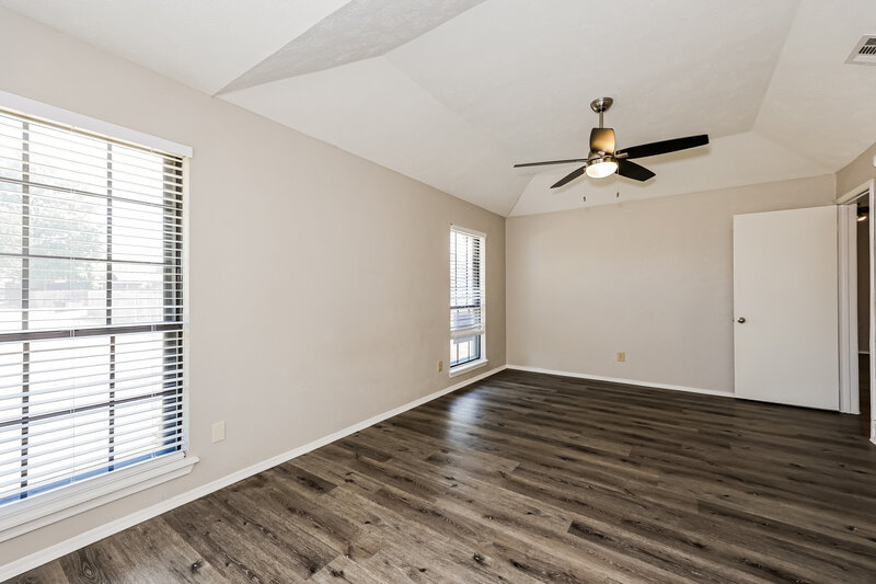 0/Mo, 1435 Colborne Dr Mesquite, TX 75149 Main Bedroom View