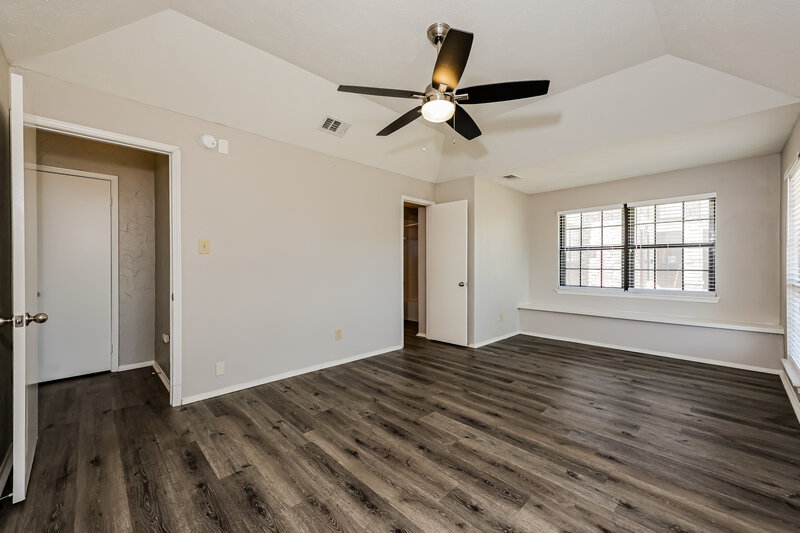 0/Mo, 1435 Colborne Dr Mesquite, TX 75149 Main Bedroom View 2
